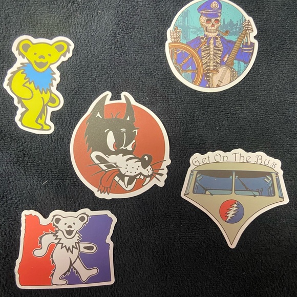 24 Grateful Dead vinyl stickers ✌🏻 Perfect for water bottles, laptops, notebook - Picture 6 of 6
